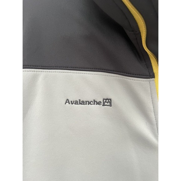 Avalanche Jacket Mens Large gray Soft Shell Weather Shield Pockets zip ski snow - Picture 4 of 10